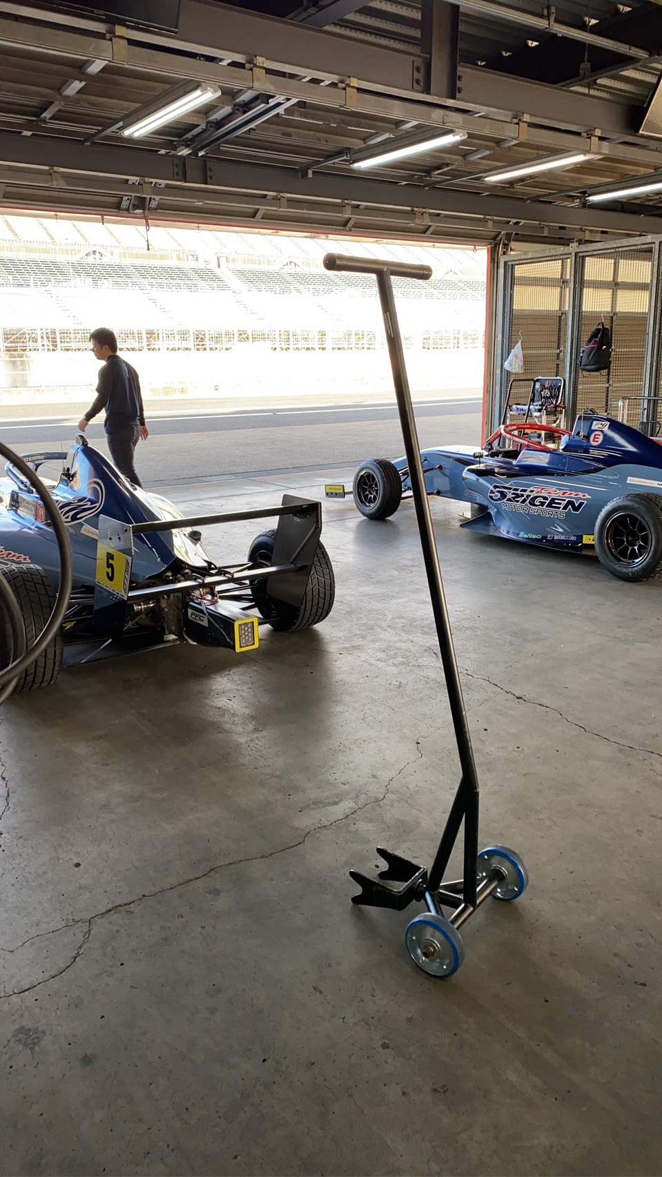 FIA-F4最終戦まだ最後のモビリティリゾートもてぎの走行テスト2回目を実施しました！2025.10.8